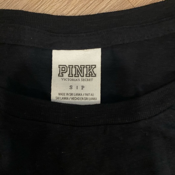 Victoria’s Secret PINK t-shirt - Picture 2 of 2